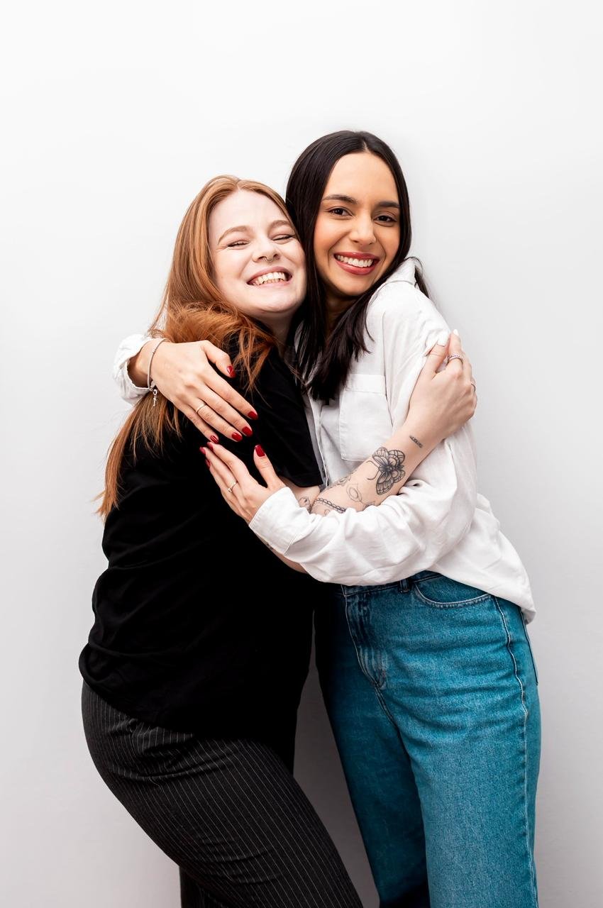 Geovanna e Thauane juntas